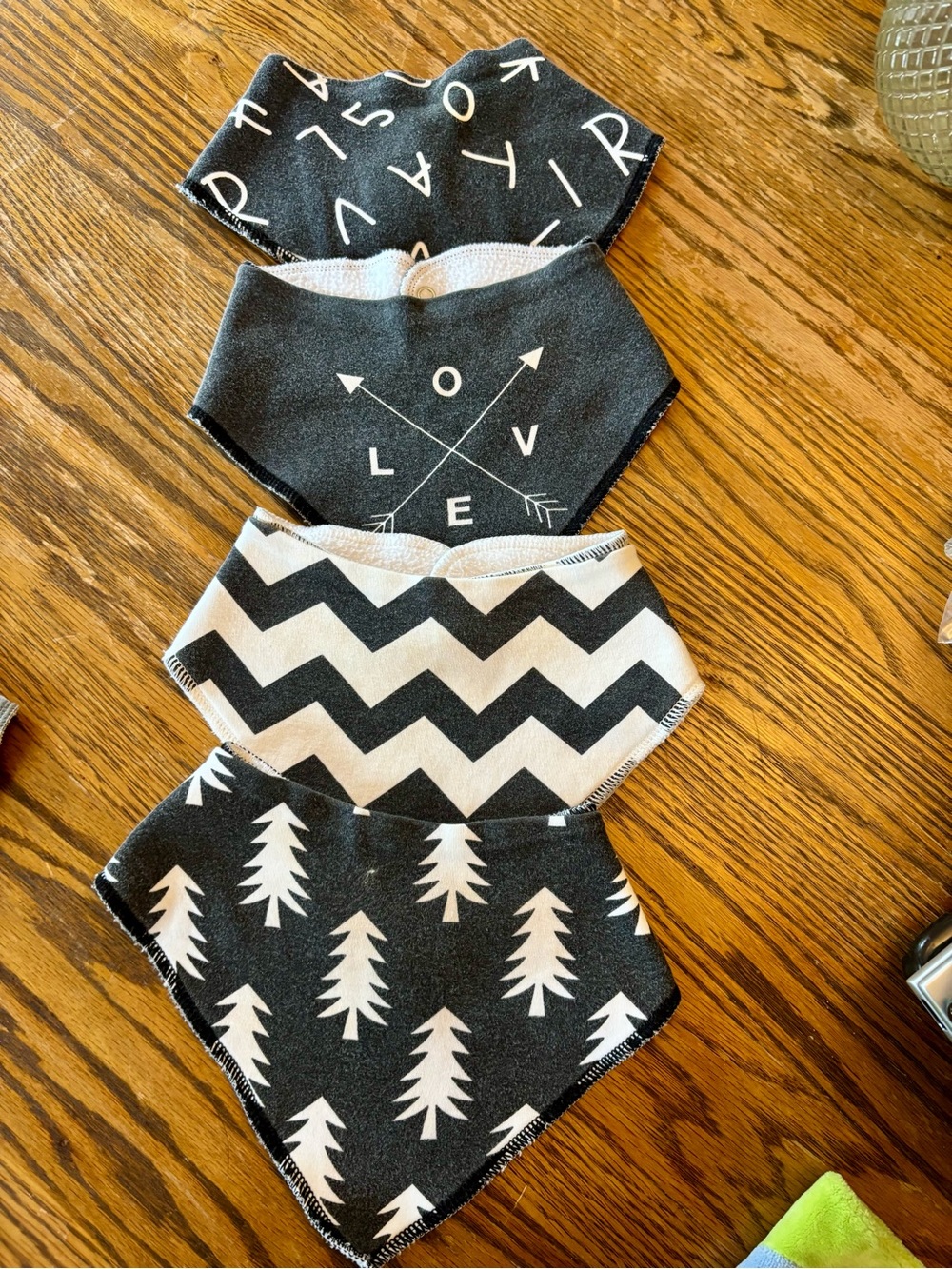 Black & White Baby Bandana Bibs - 7 Pack
